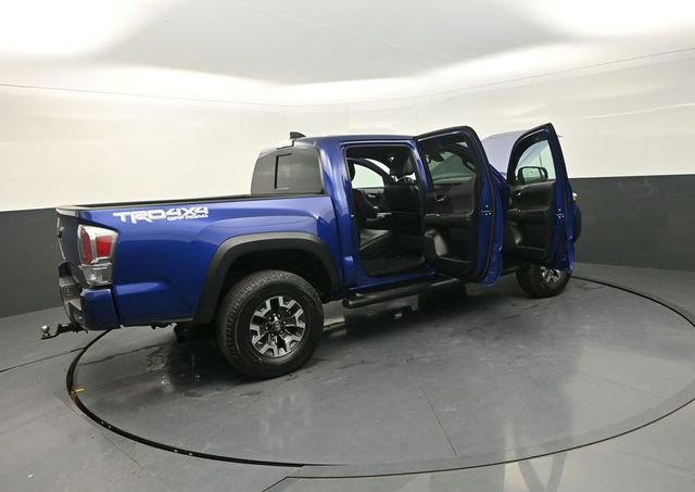 Used 2022 Toyota Tacoma TRD Off-Road w/ TRD Premium Off Road Package image 33