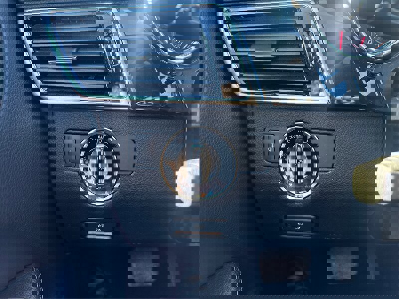 Used 2018 Mercedes-Benz GLE 350 w/ Premium 1 Package image 22