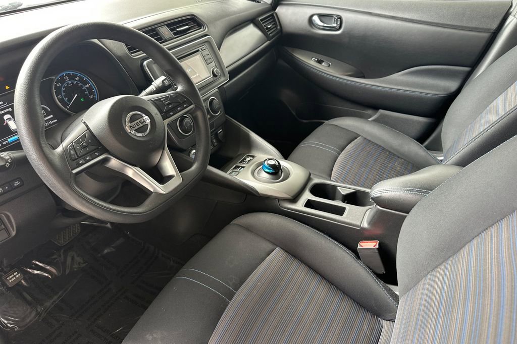 Used 2019 Nissan Leaf S w/ S Charge Package FWD image 9