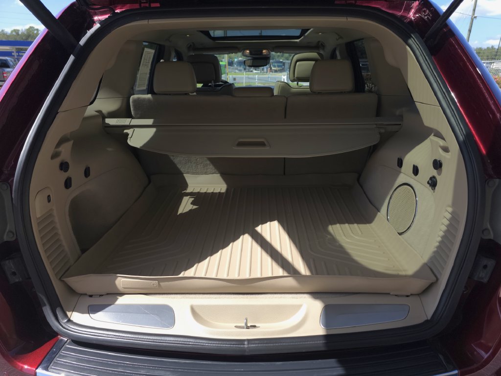 Used 2018 Jeep Grand Cherokee Overland RWD image 14