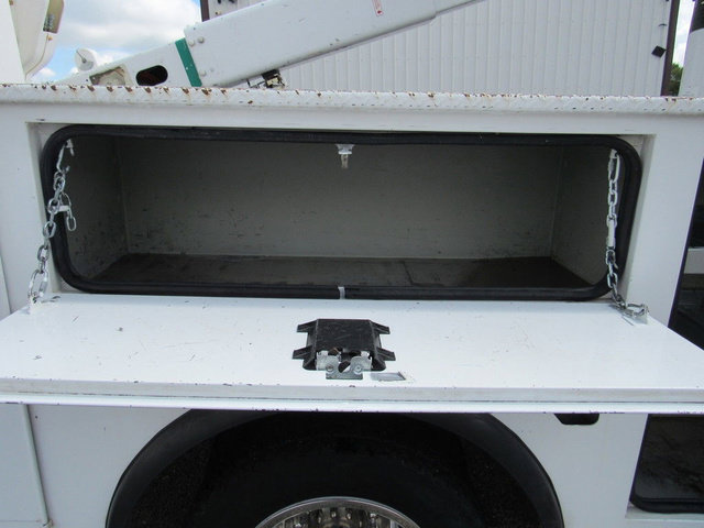 Used 2017 Ford F550 2WD Crew Cab Super Duty image 21
