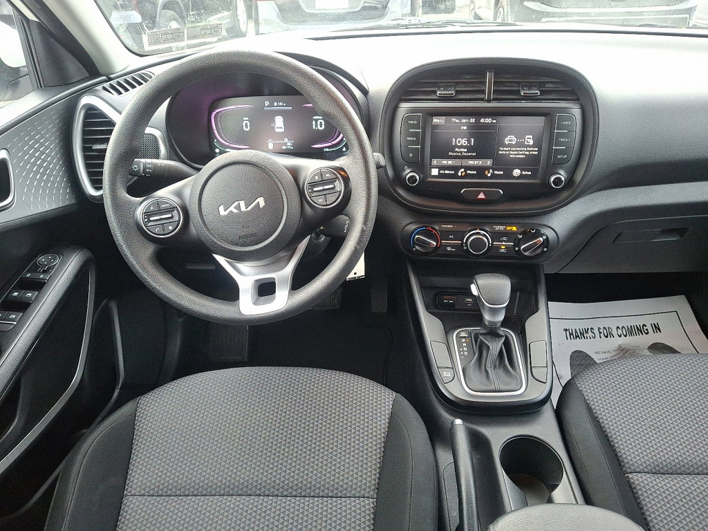 Used 2023 Kia Soul LX w/ Option Group 015 image 21