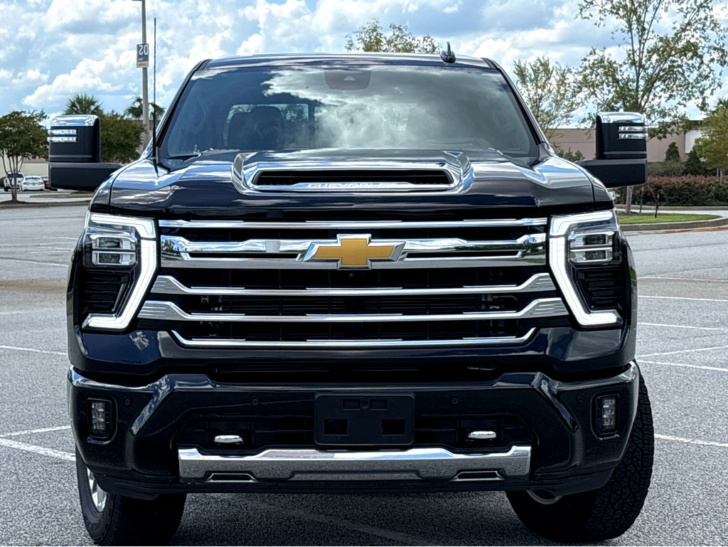 New 2024 Chevrolet Silverado 3500 High Country w/ Technology Package video 2