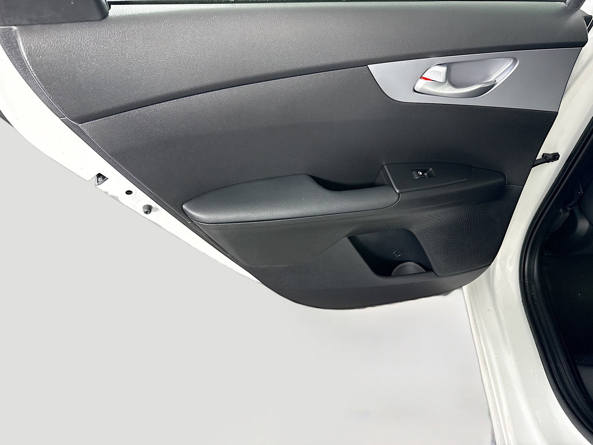 Used 2023 Kia Forte LX image 25