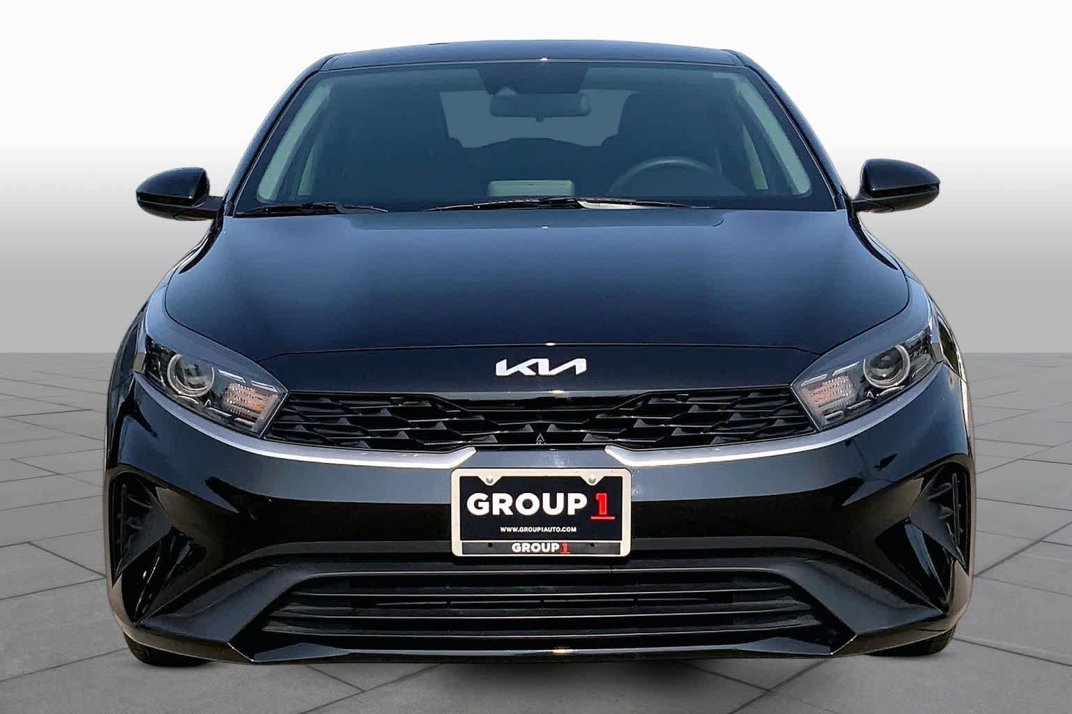 Used 2022 Kia Forte LXS FWD image 4