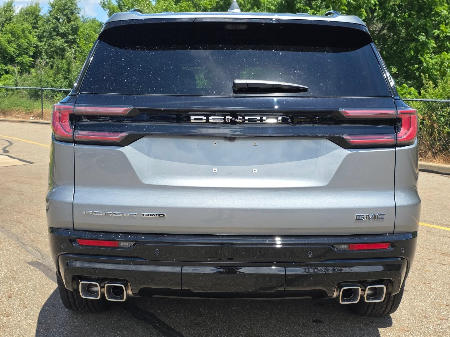New 2026 GMC Acadia Denali Ultimate AWD/4WD image 17