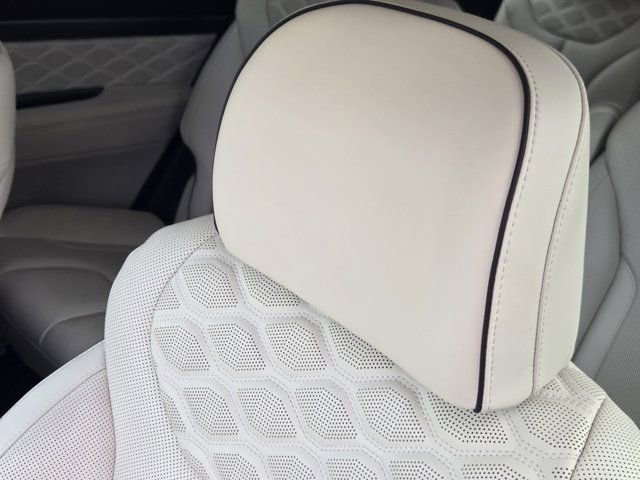 Used 2020 Hyundai Palisade Limited image 14