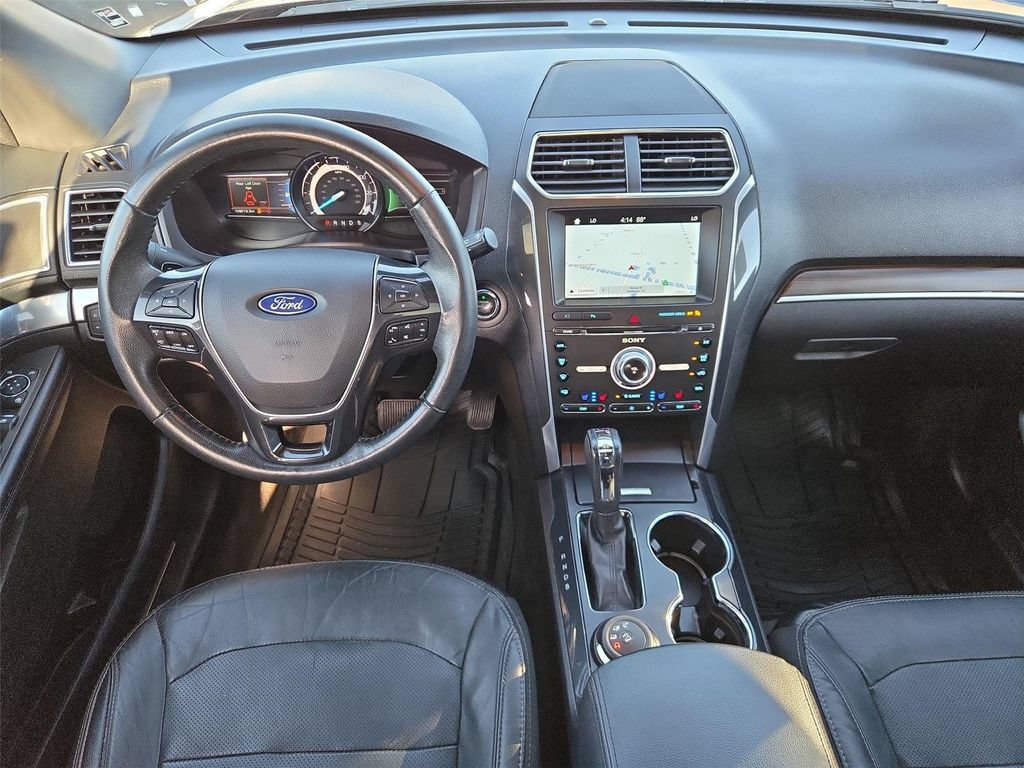 Used 2017 Ford Explorer Limited AWD/4WD image 13