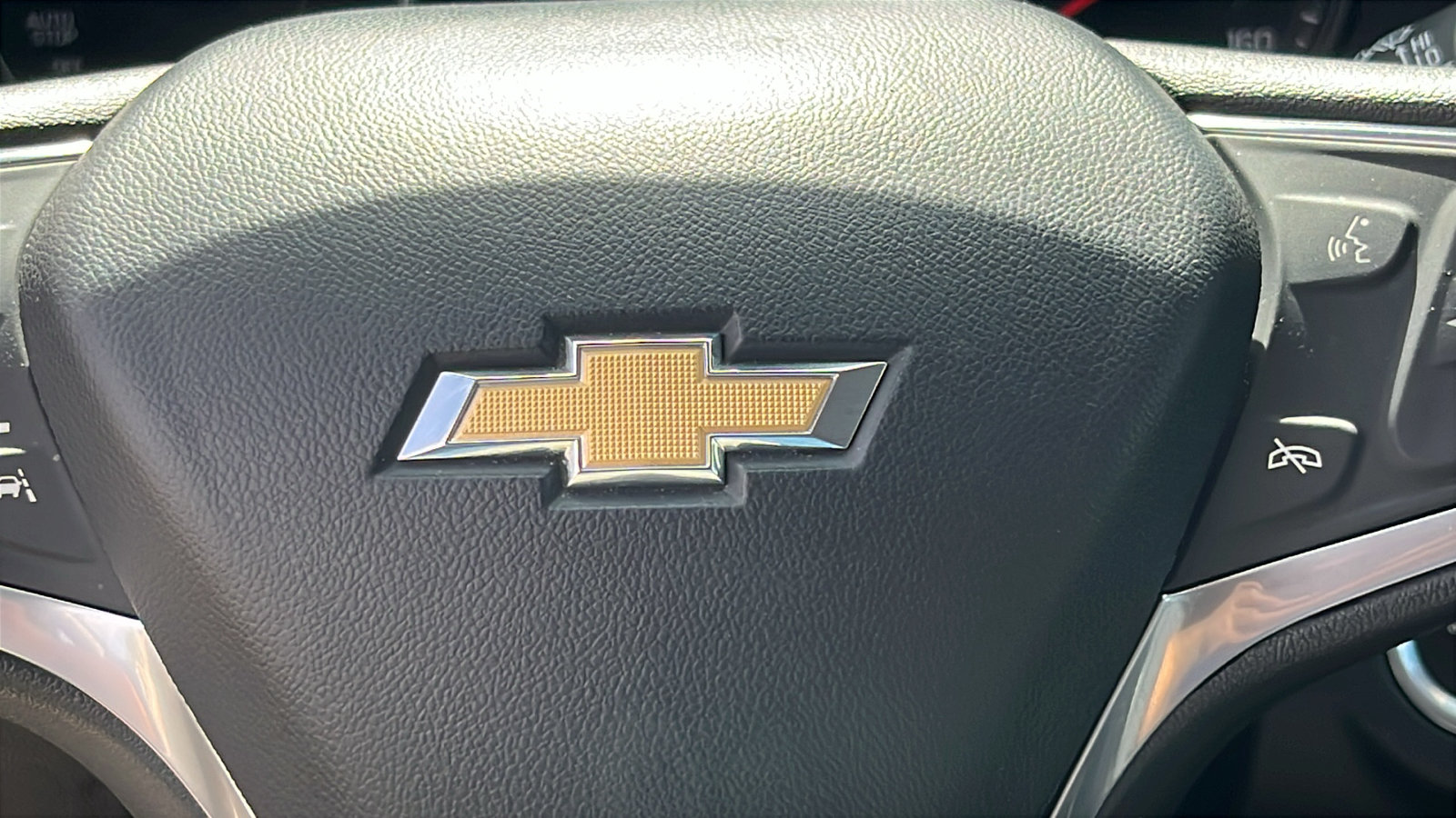 Used 2022 Chevrolet Equinox LS w/ LS Convenience Package AWD/4WD image 17
