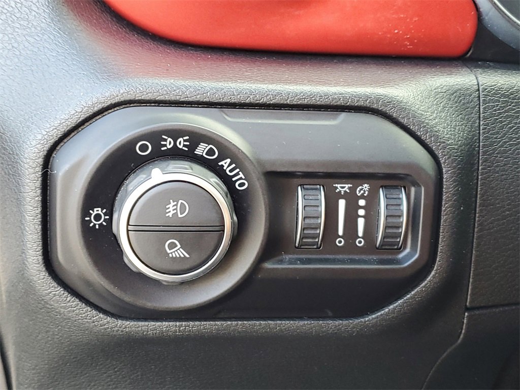 Used 2020 Jeep Gladiator Rubicon image 30