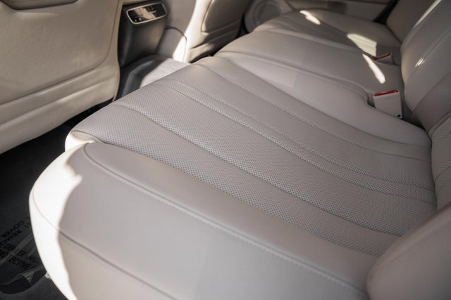 Used 2022 Genesis G80 2.5T w/ Prestige Package image 32