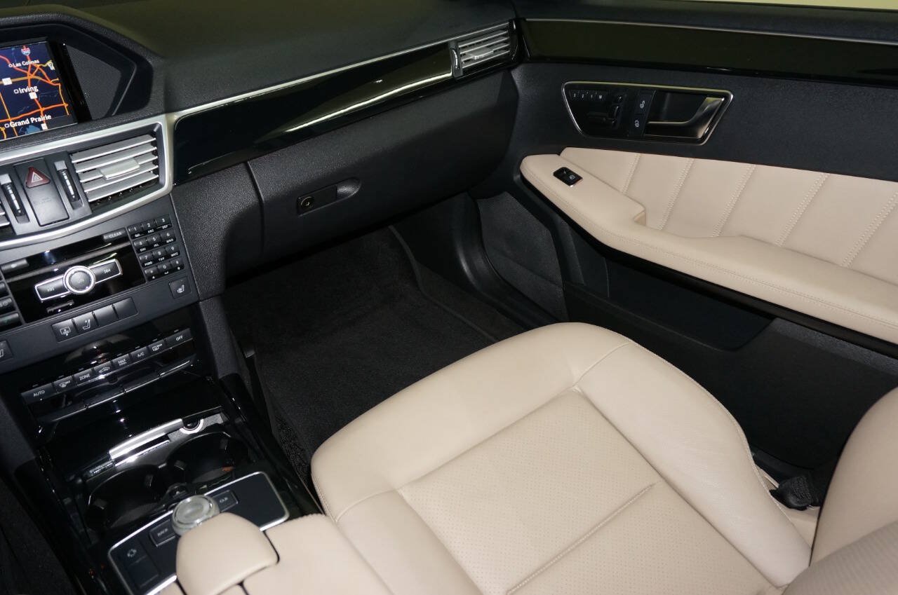 Used 2012 Mercedes-Benz E 350 Sedan image 11