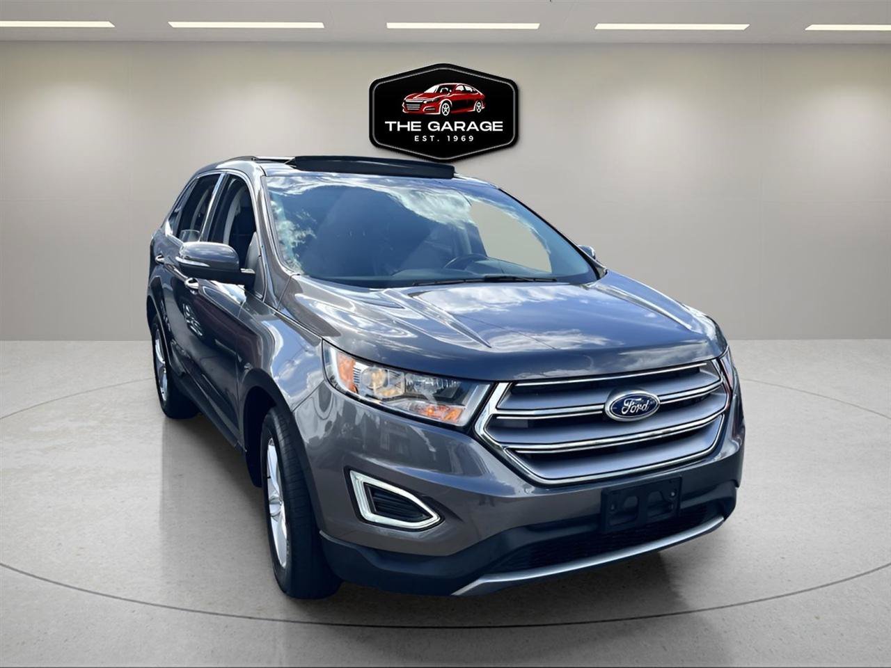 Used 2017 Ford Edge SEL w/ Equipment Group 201A AWD/4WD image 7
