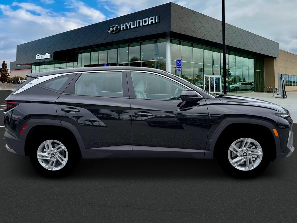 New 2026 Hyundai Tucson SE FWD image 9