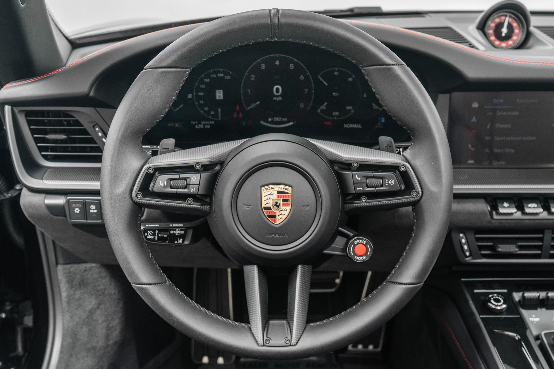 Used 2026 Porsche 911 GTS image 15