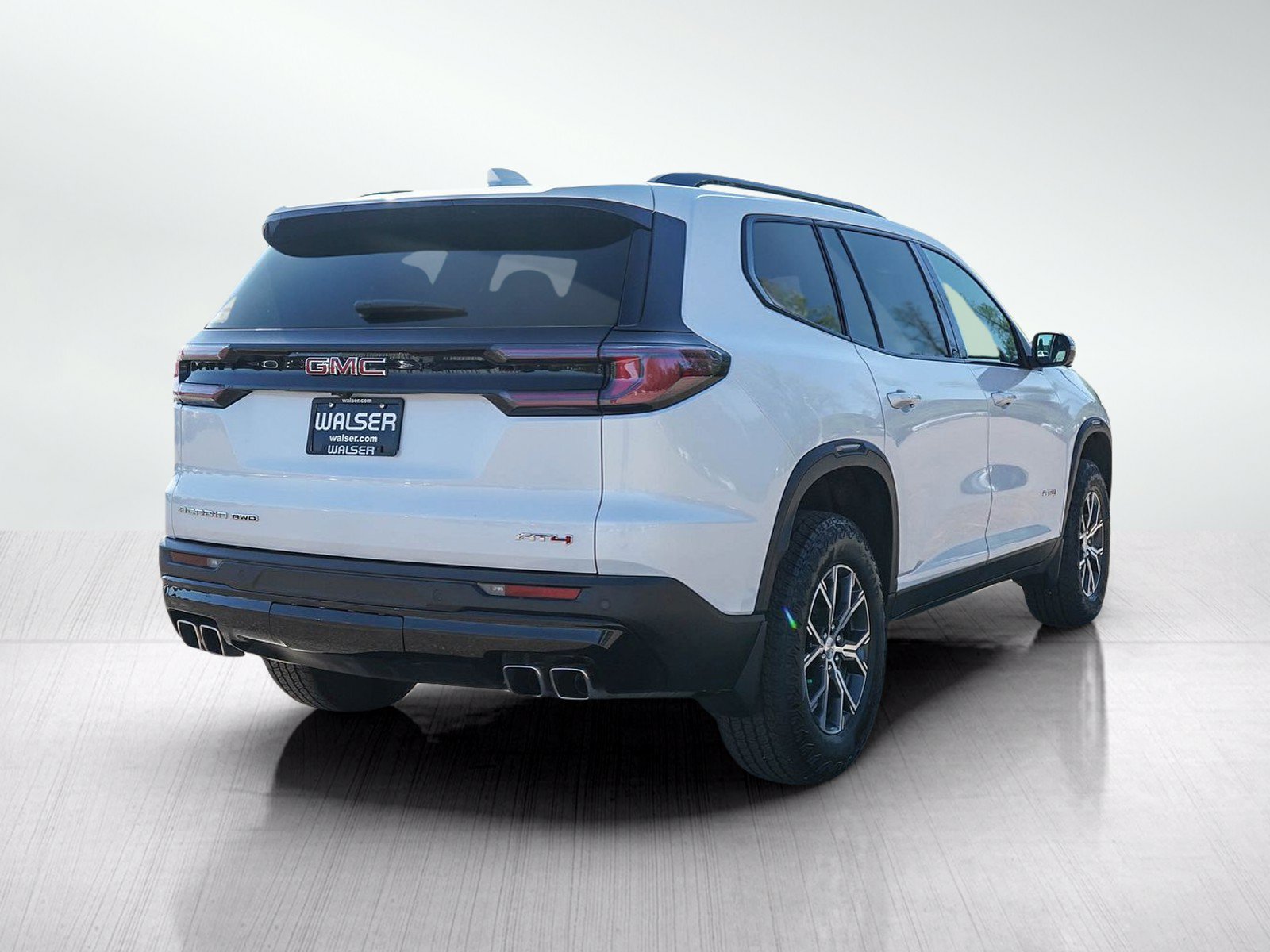 Used 2024 GMC Acadia AT4 w/ Luxury Package AWD/4WD image 5