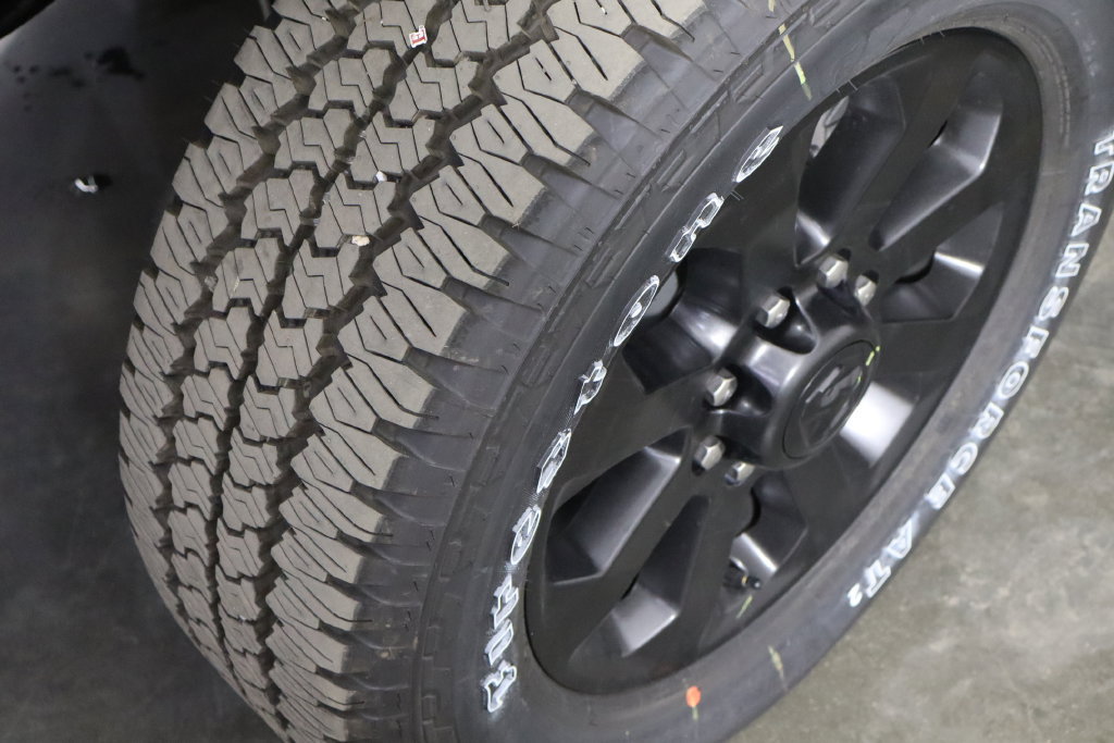 New 2026 RAM 2500 Laramie AWD/4WD image 42