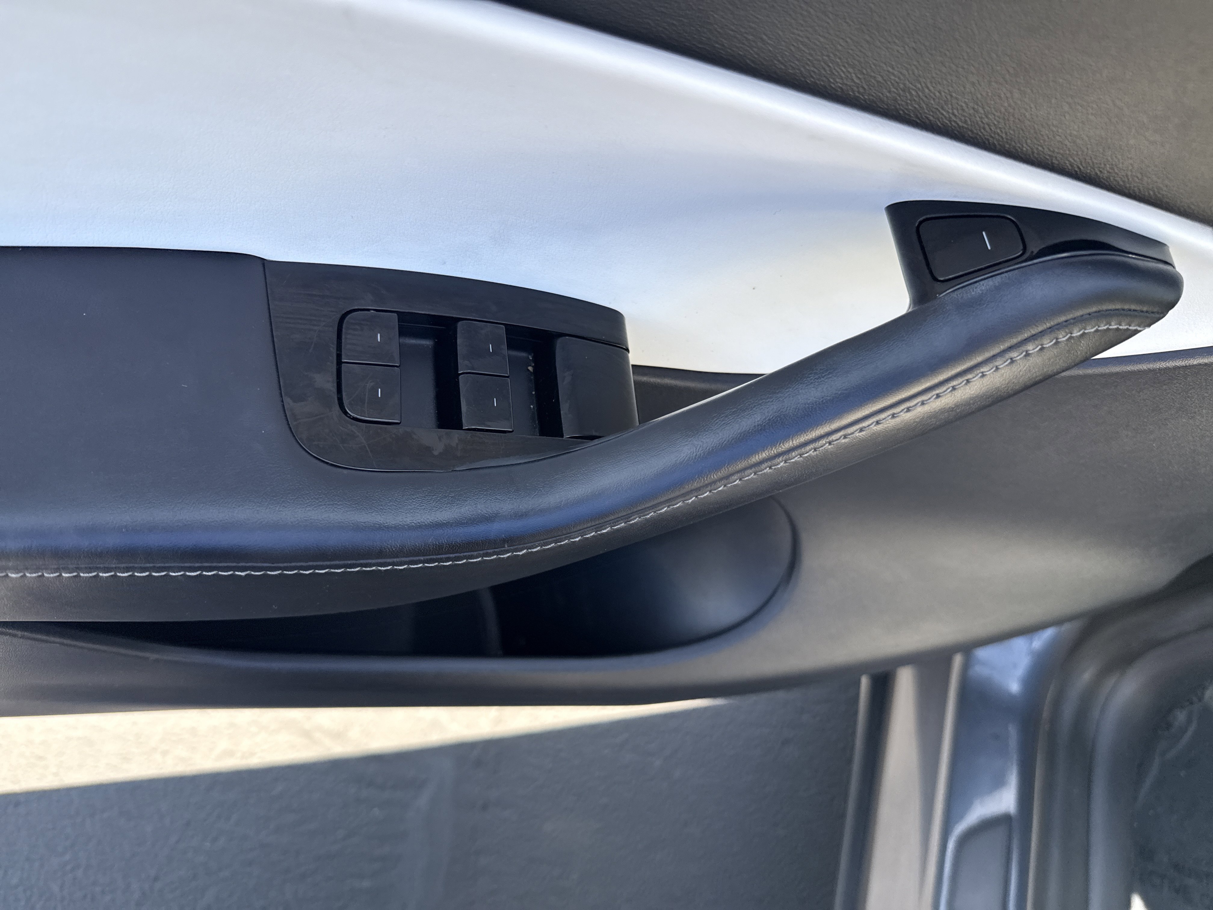 Used 2020 Tesla Model Y Performance AWD/4WD image 14