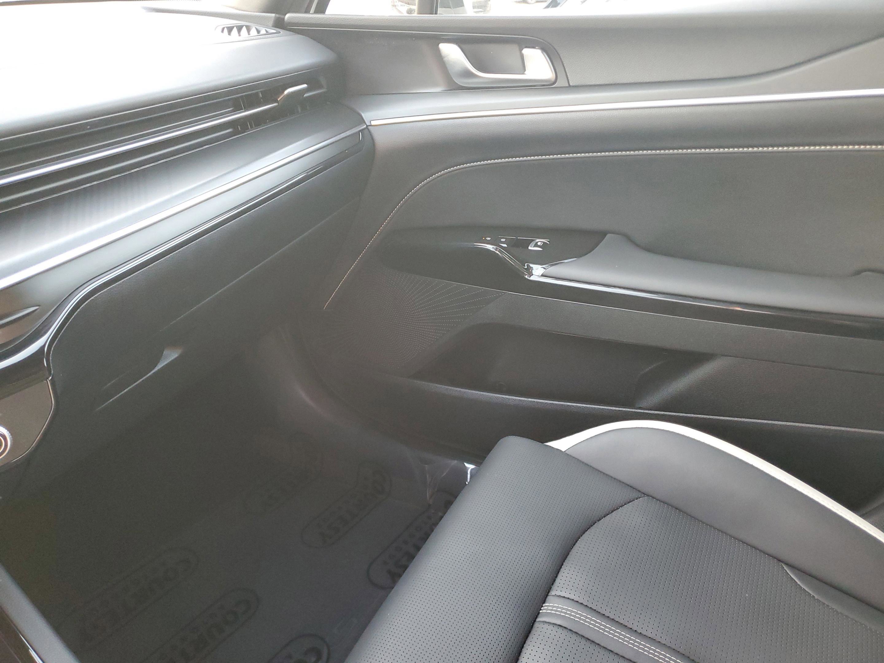 Certified 2025 Kia K5 GT-Line image 26