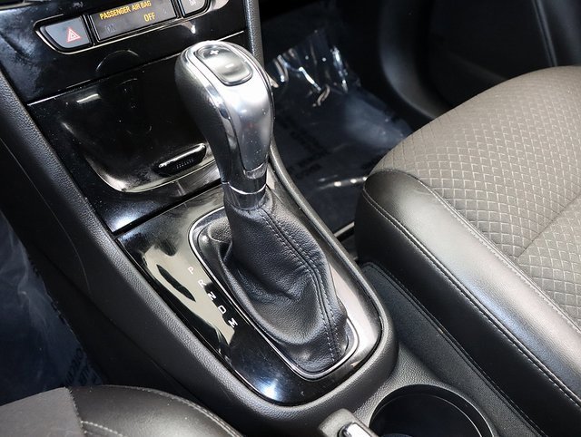 Used 2018 Buick Encore Preferred image 20