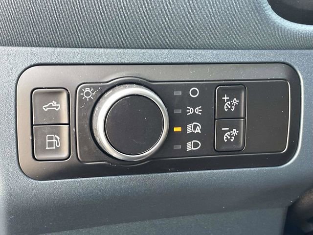 New 2025 Ford Maverick XL FWD image 12