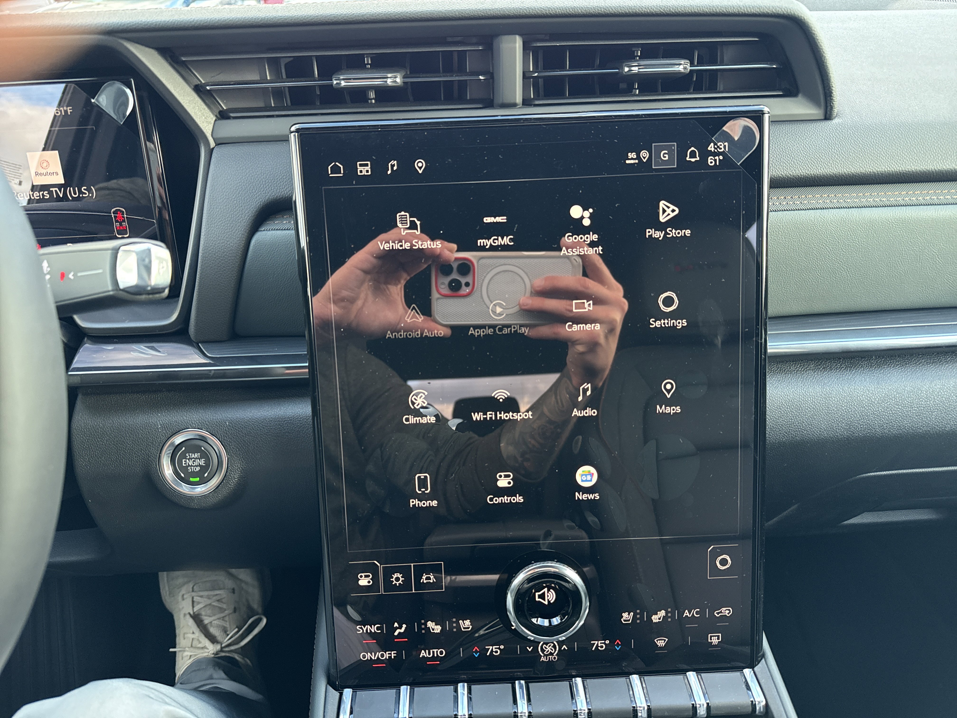 New 2026 GMC Terrain AT4 w/ Convenience Package III image 25