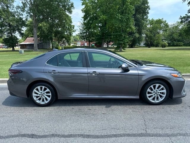 Used 2023 Toyota Camry LE FWD image 29