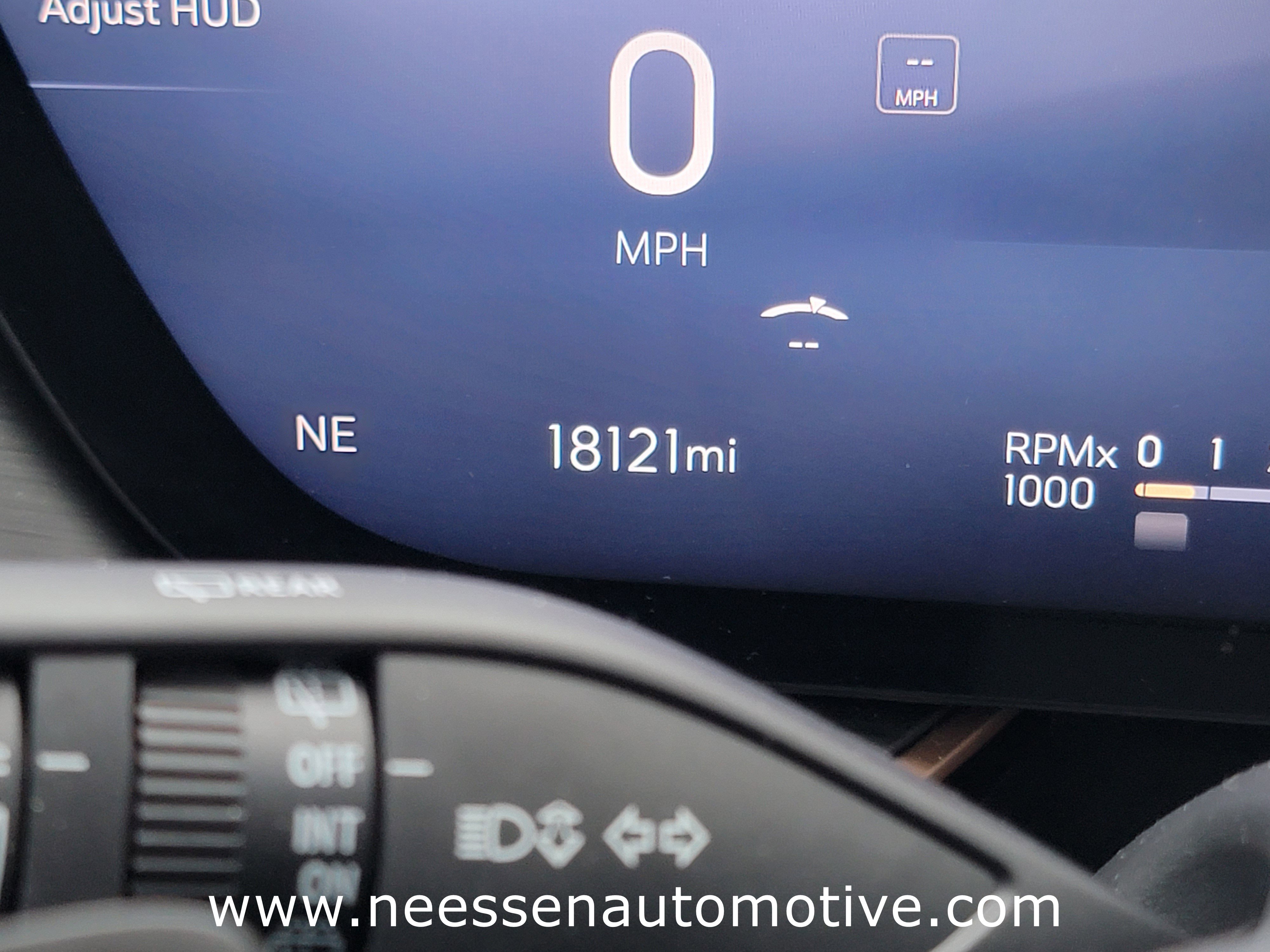 Used 2025 Buick Envision Sport Touring image 22