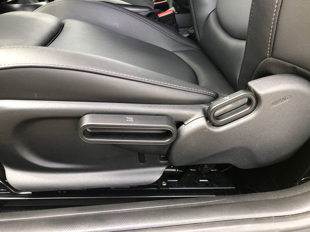 Used 2024 MINI Cooper S FWD image 33