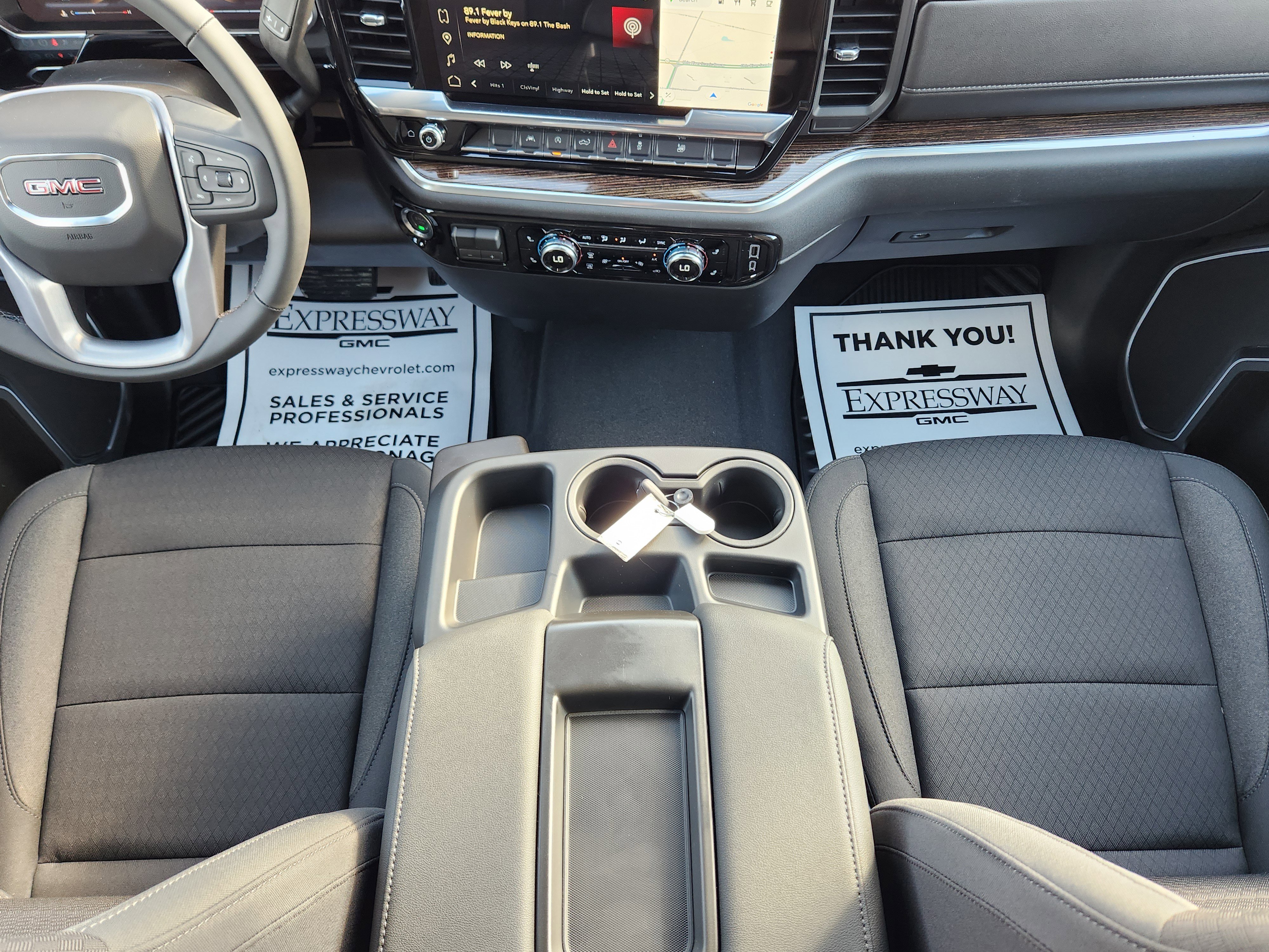 New 2026 GMC Sierra 1500 SLE image 12