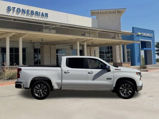 Used 2024 Chevrolet Silverado 1500 LT w/ Texas Edition Plus AWD/4WD image 4
