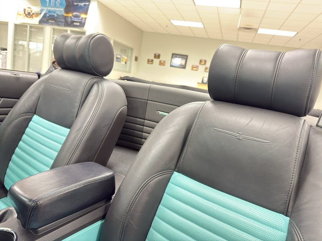 Used 2002 Ford Thunderbird RWD image 26