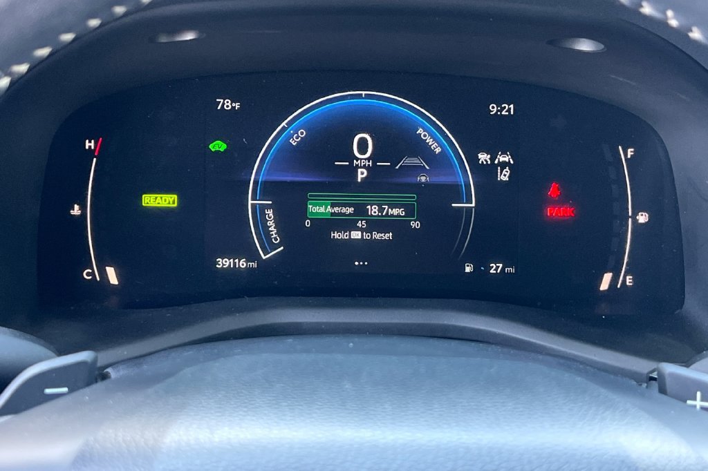 Certified 2025 Toyota Camry SE FWD image 26
