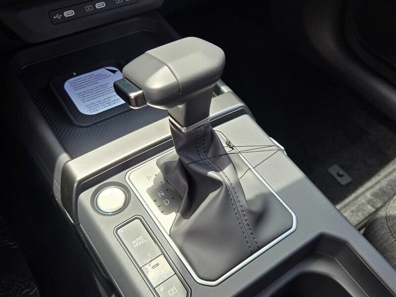New 2027 Kia Seltos S FWD image 11