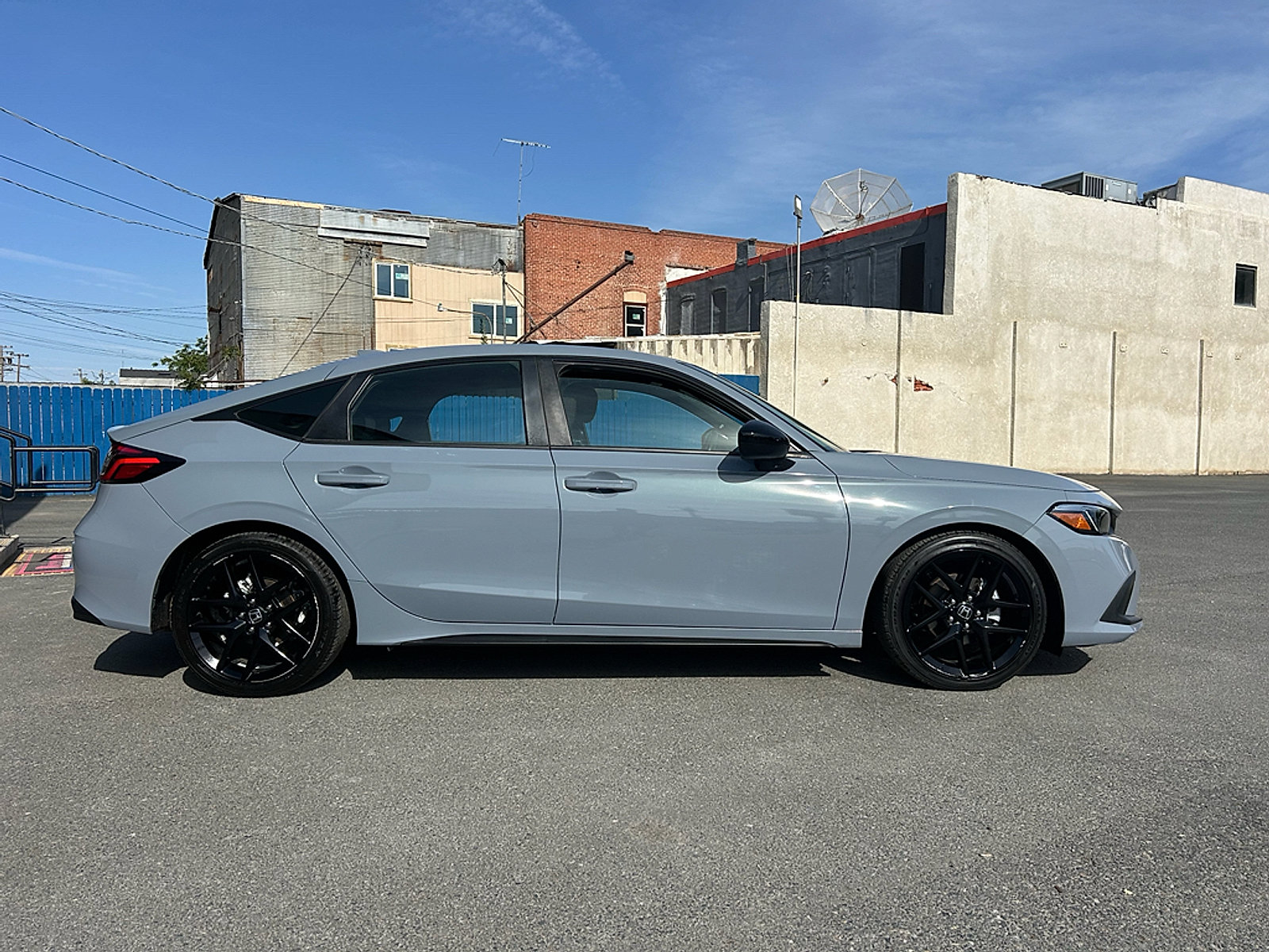 Used 2024 Honda Civic Sport image 2