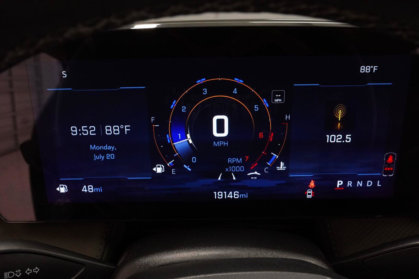 Used 2025 Chevrolet Equinox LT w/ Convenience Package II FWD image 12