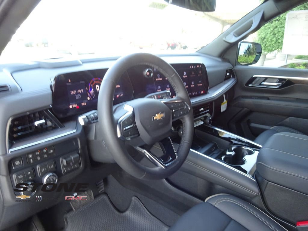 New 2026 Chevrolet Tahoe Premier w/ Sun And Tow Package AWD/4WD image 12