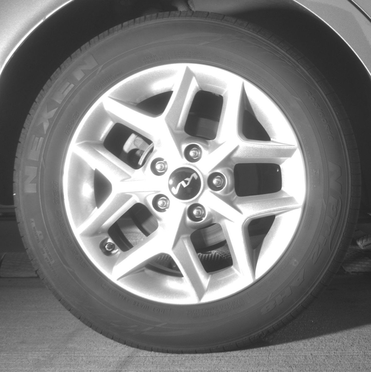 Used 2025 Kia Soul LX w/ LX Technology Package FWD image 15