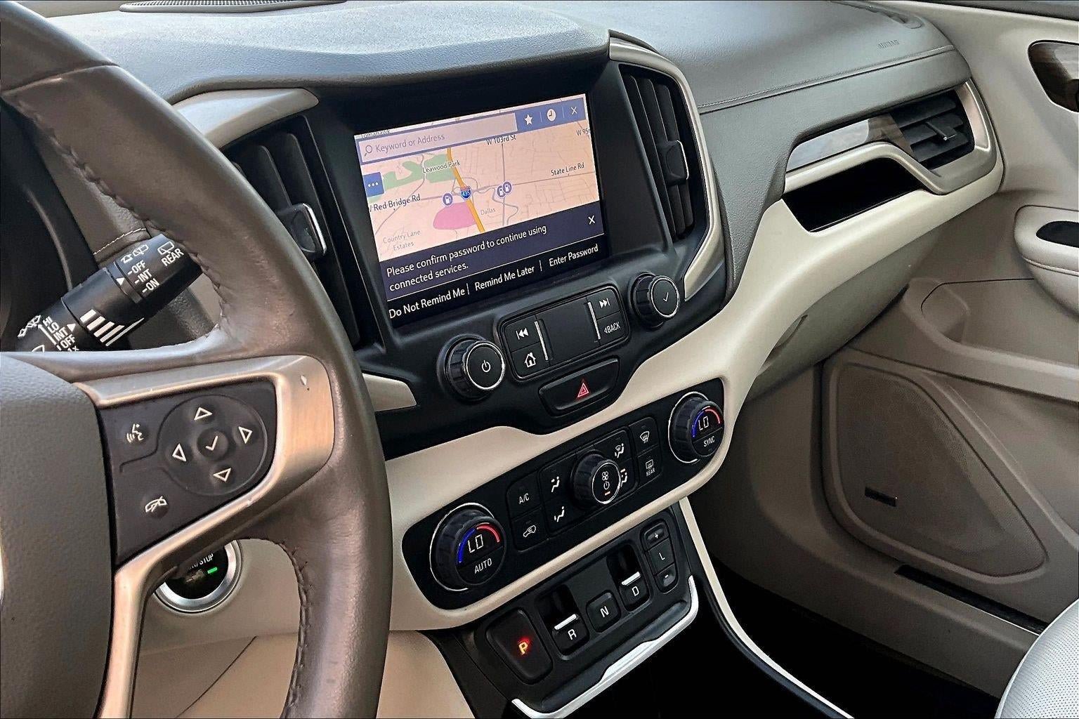 Used 2020 GMC Terrain Denali w/ Denali Premium Package AWD/4WD image 6