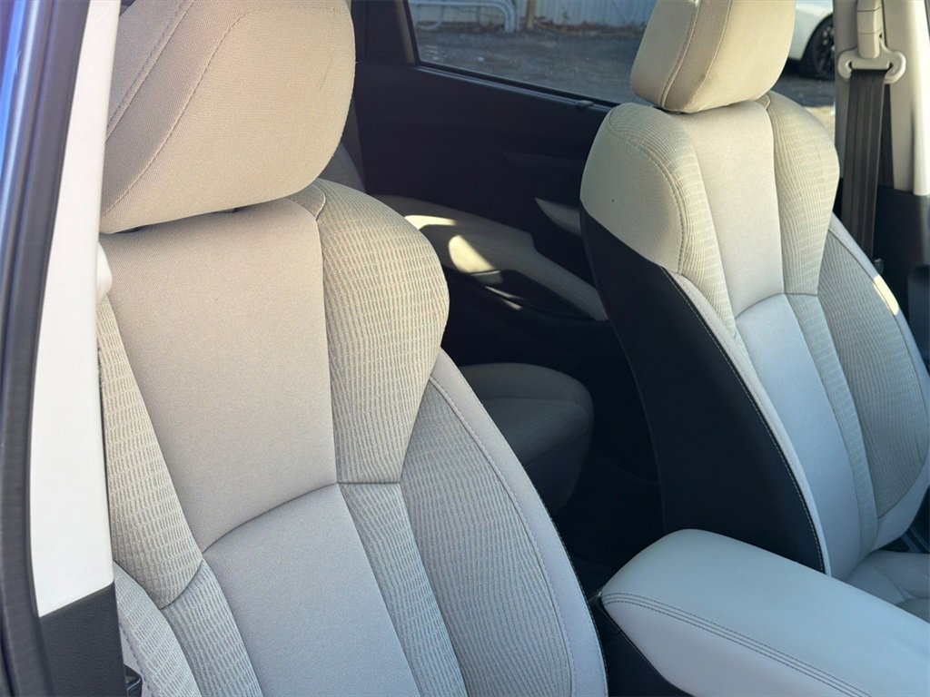 Used 2020 Subaru Ascent Premium w/ Sport Package image 11