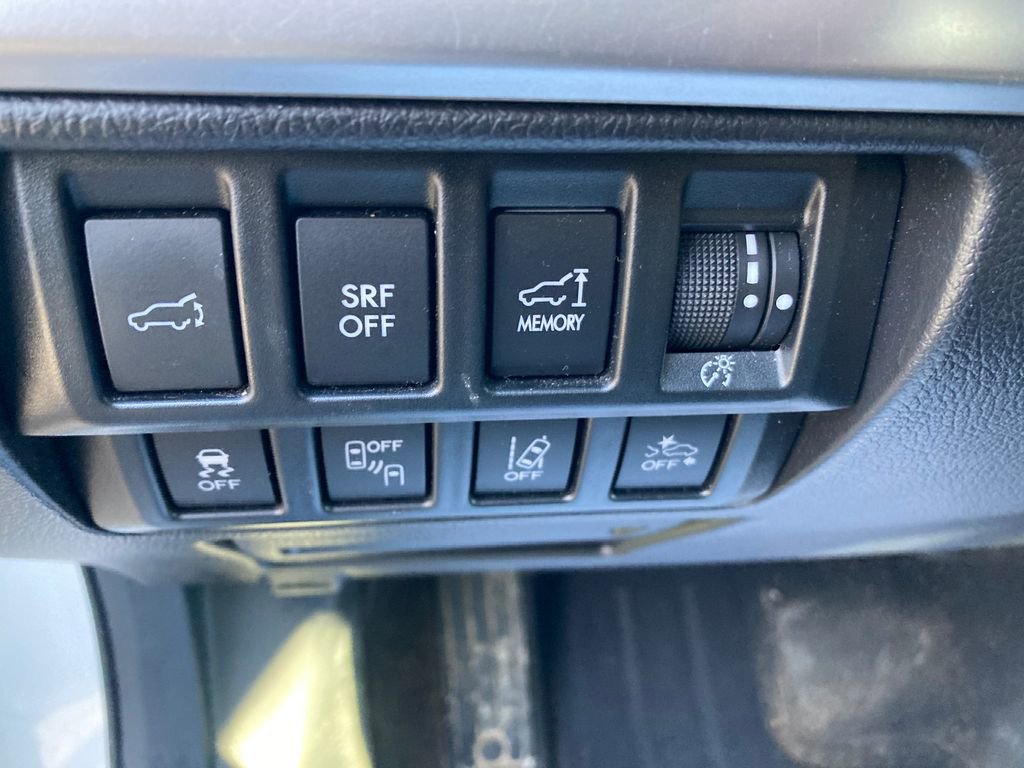 Used 2017 Subaru Outback 2.5i Premium image 36