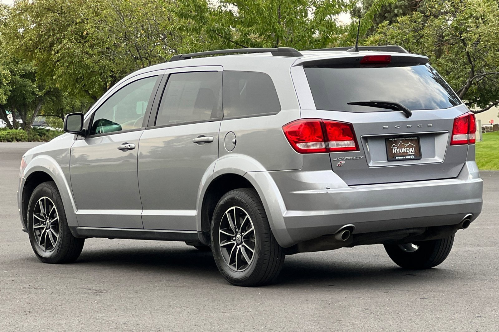 Used 2018 Dodge Journey SE w/ Popular Equipment Group image 6