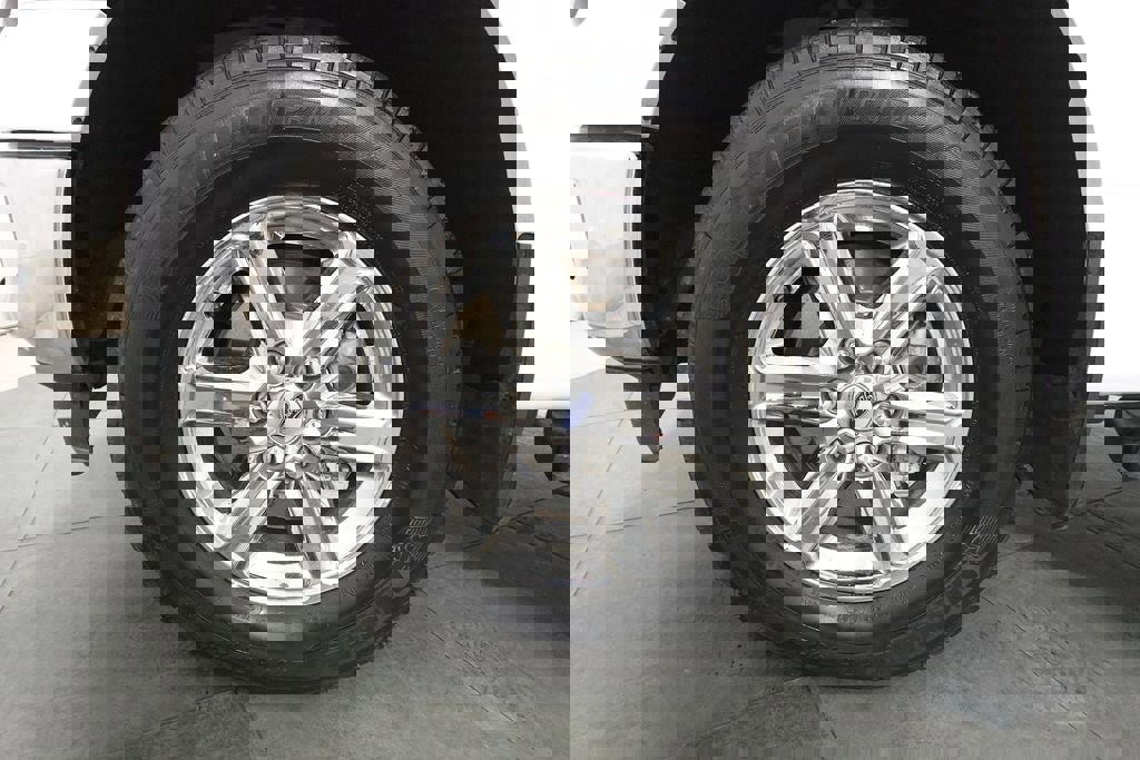 Used 2024 Ford F150 XLT w/ Mobile Office Package image 32