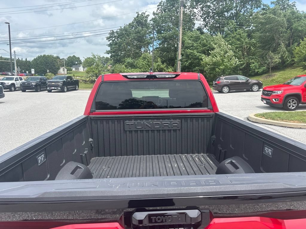 Used 2025 Toyota Tundra Platinum AWD/4WD image 6