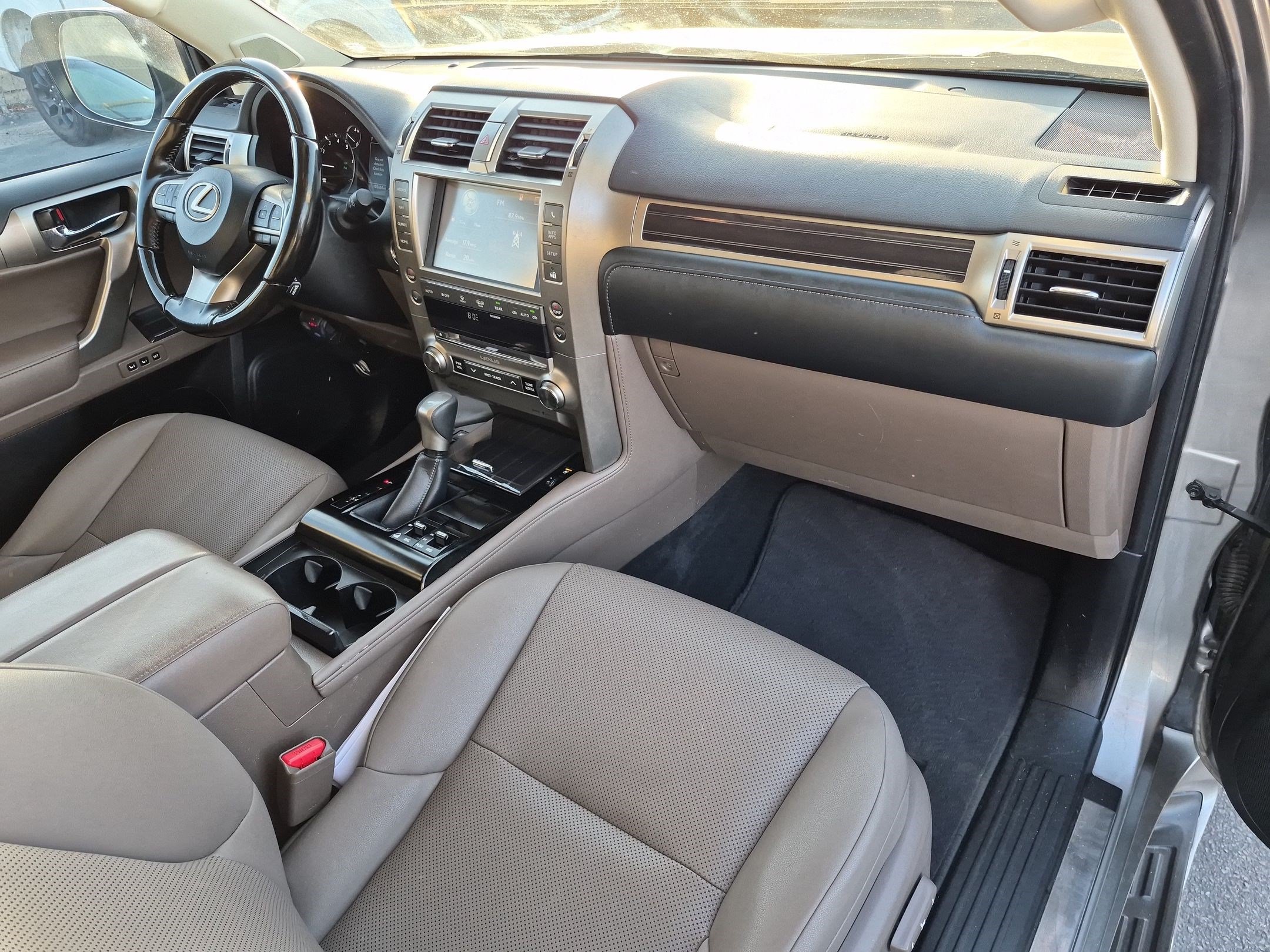 Used 2021 Lexus GX 460 Premium w/ Premium Package AWD/4WD image 35