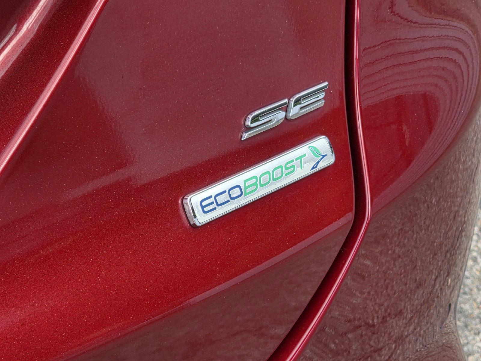 Used 2017 Ford Fusion SE w/ Fusion SE Technology Package image 42