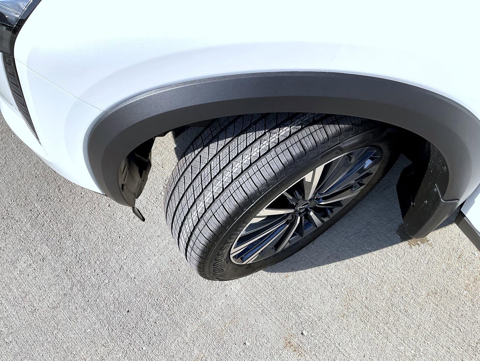 New 2026 Nissan Pathfinder Platinum AWD/4WD image 25