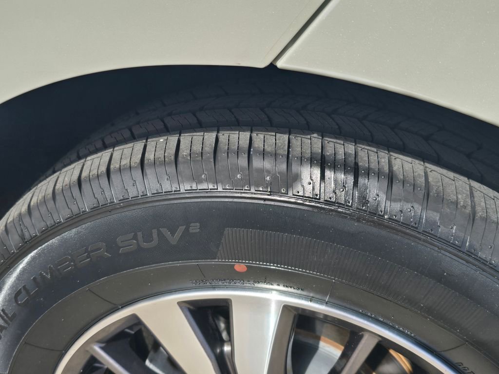 Used 2019 Nissan Pathfinder SL FWD image 31