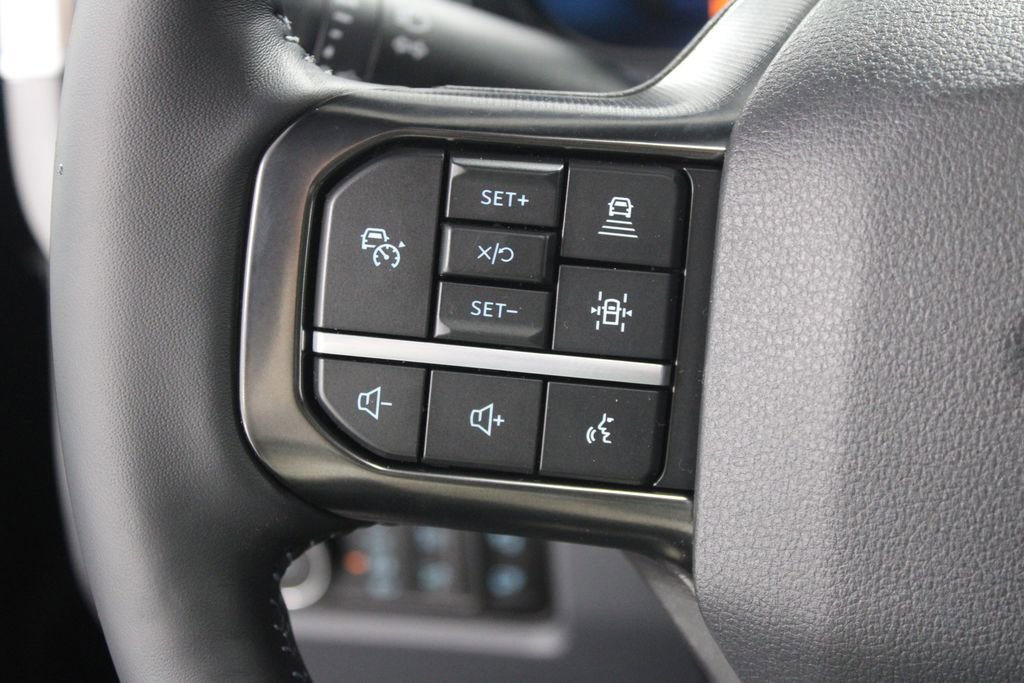 New 2026 Ford F350 Platinum image 40