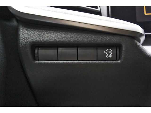 New 2027 Nissan Kicks SV FWD image 21